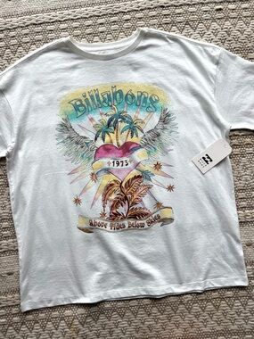 🔥🔥BILLABONG - UNRELEASED OVERSIZED POUR YOUR HEART SHORT SLEEVE BOYFRIEND TEE🔥🔥